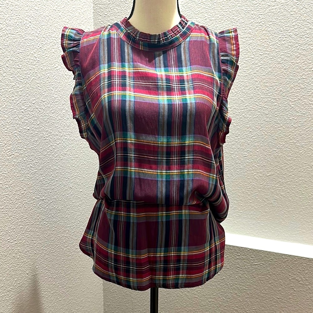 LOFT Red Black Ruffled Sleeveless Blouse